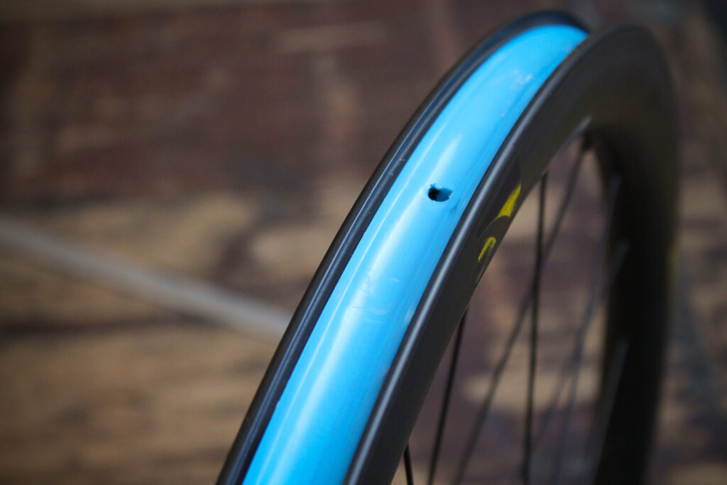 Reynolds ATR2 650b wheelset – rim bed.jpg