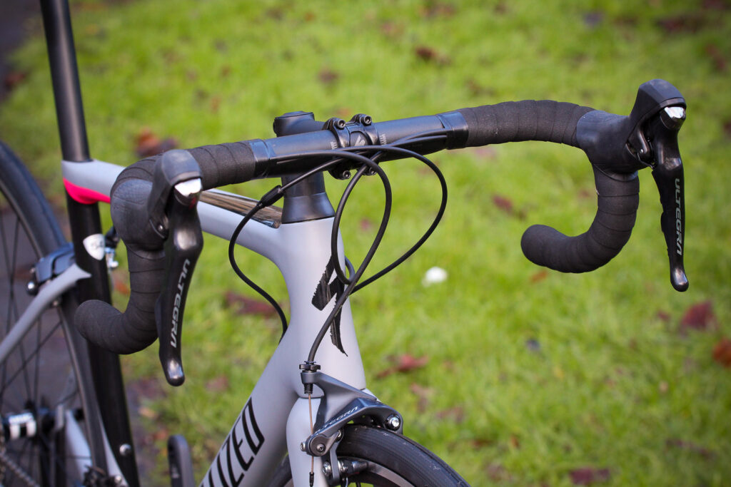 Specialized Womens Tarmac SL6 – bars.jpg
