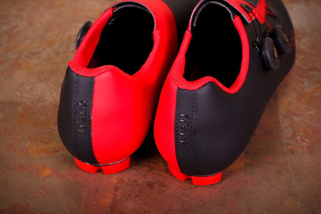 Fizik R3 Aria shoes – heels.jpg