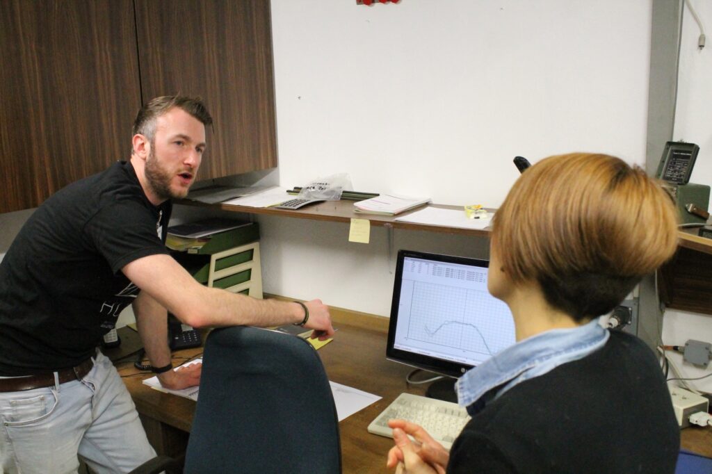 Hunt wheel development 2 – 4.jpg