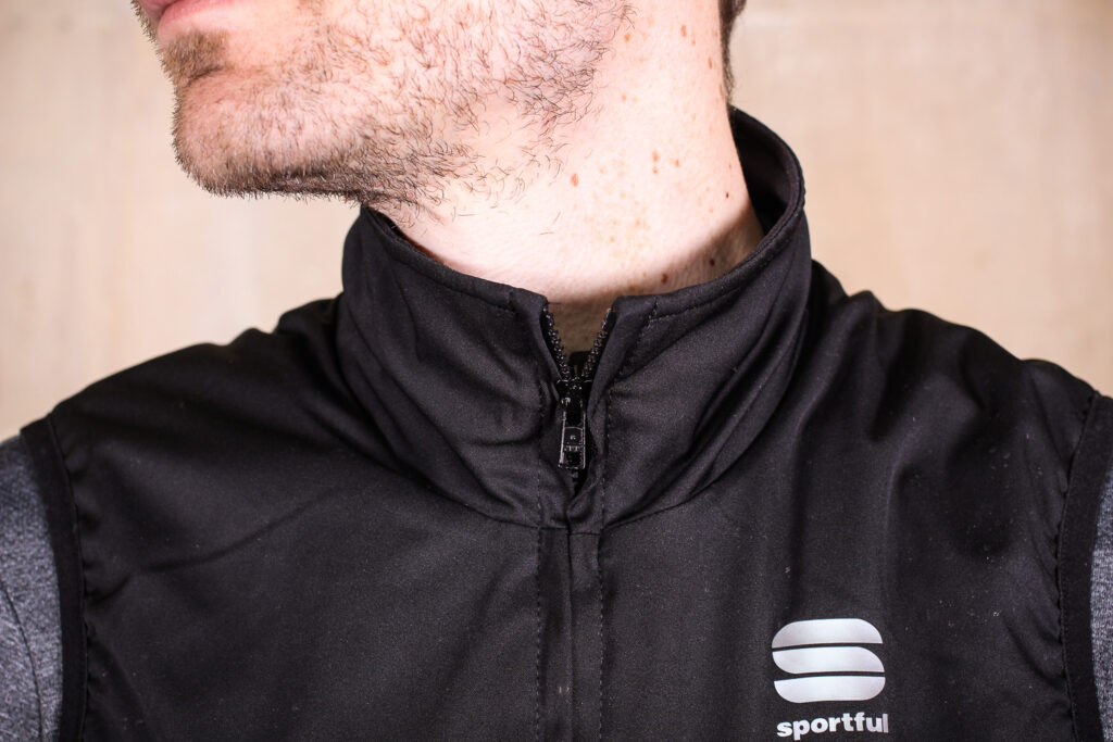Sportful Giara Thermal Vest – collar.jpg