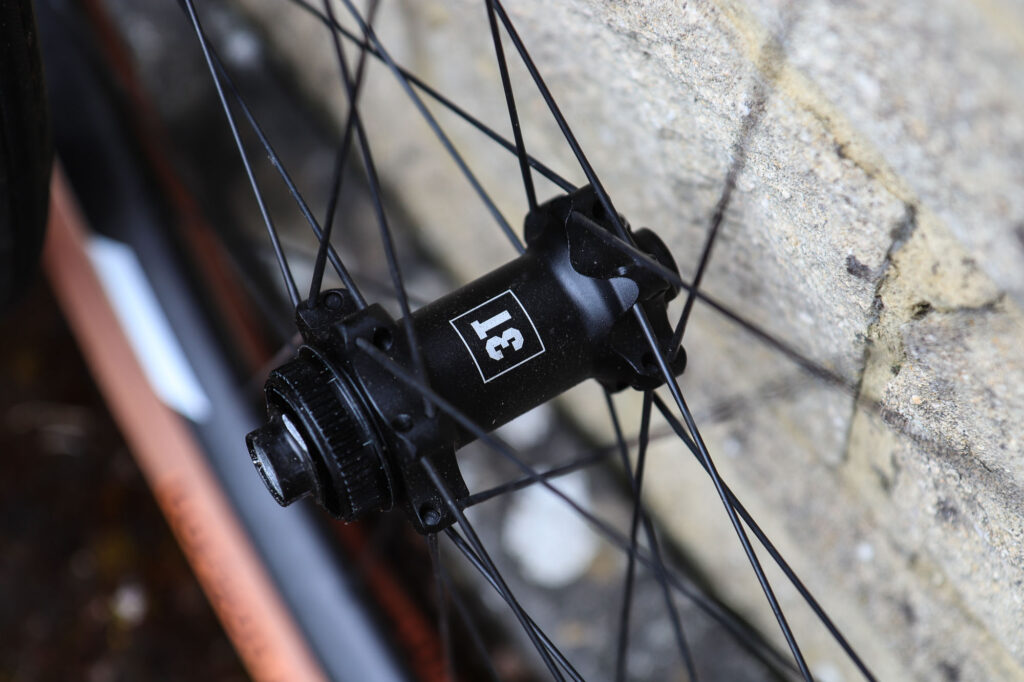 3t_discus_pro_650b_wheels-3.jpg