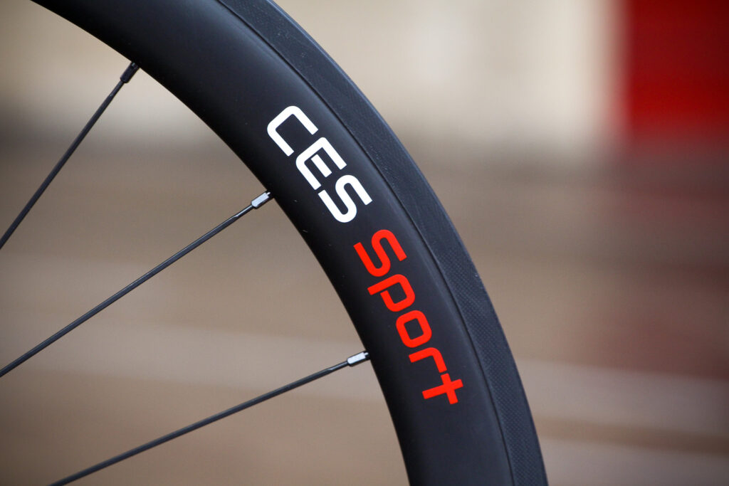 CES Sport RC50 Clincher Wheelset – rim detail 2.jpg