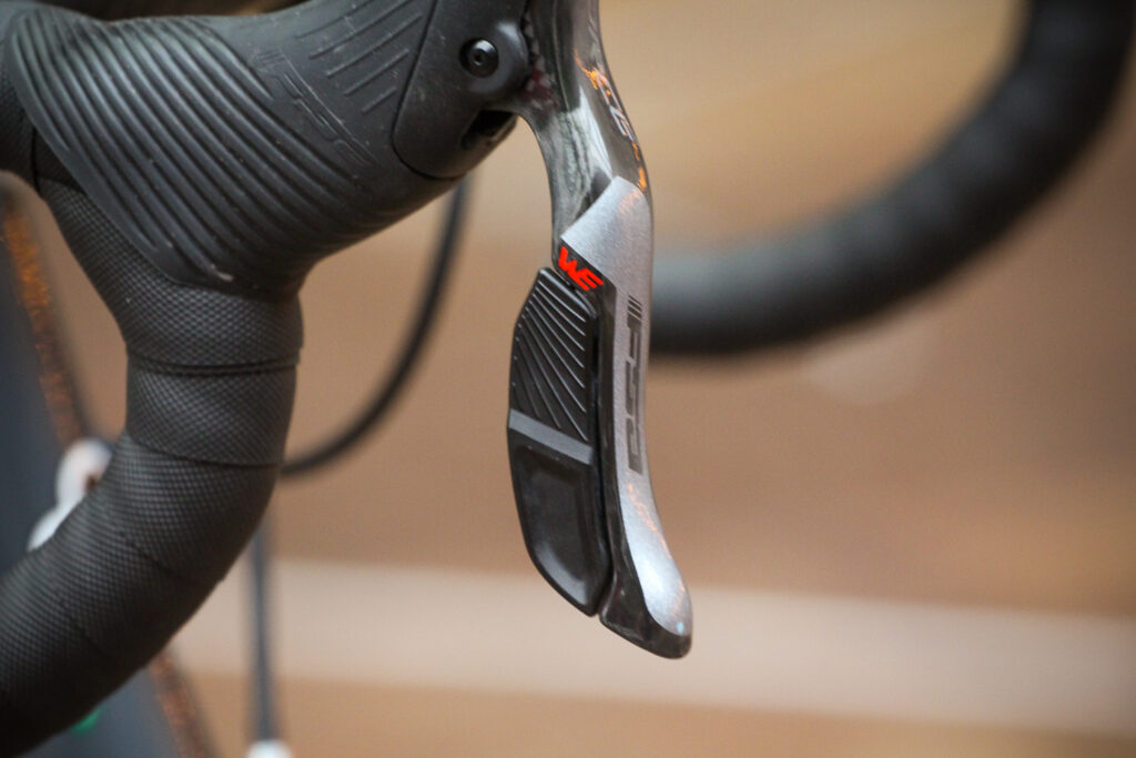 FSA K-Force WE groupset – shifter detail.jpg