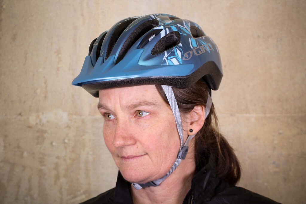 Giro Venus 2 Womens helmet – front 2.jpg