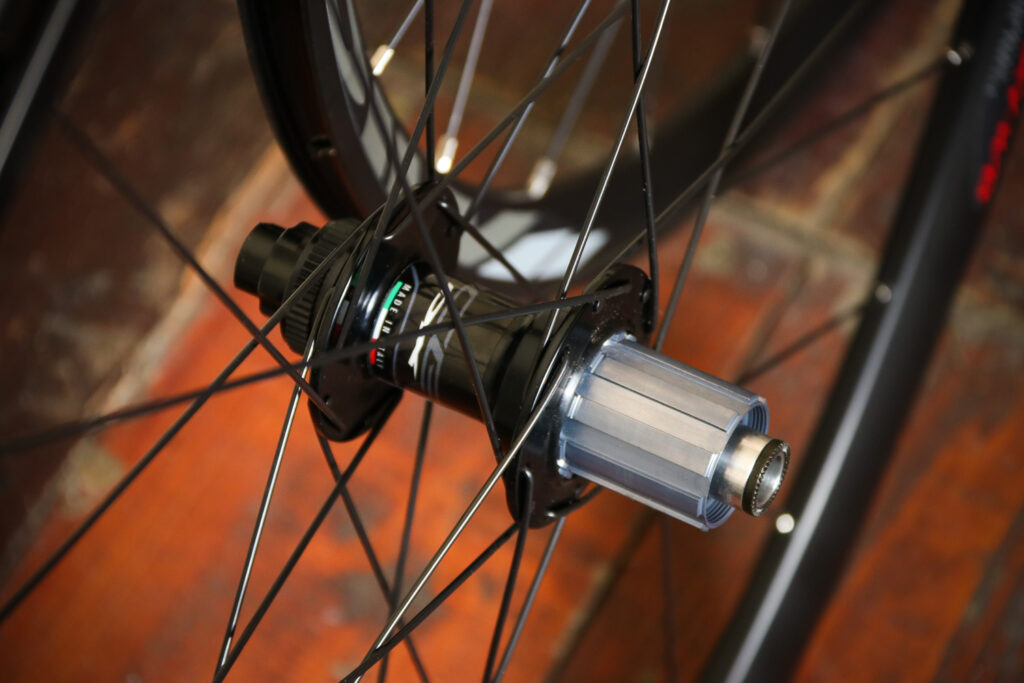 Miche Race AXY Wide Profile Disc Wheelset – rear hub.jpg