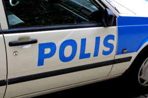 police_car_in_sweden_licensed_cc_by_2.5_dk_by_sigurour_olafsson_norden.org.jpg