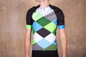 2xu_sub_cycle_jersey.jpg