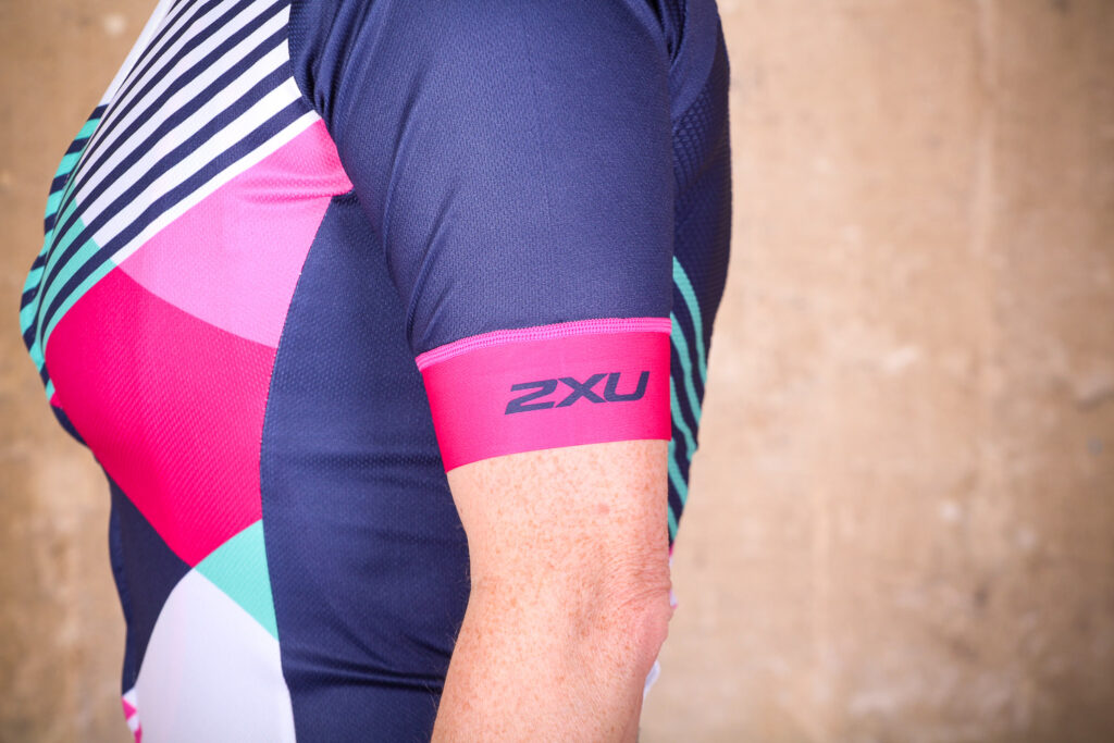 2xu_womens_sub_cycle_jersey_-_sleeve.jpg