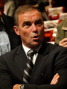 Bernard Hinault 2011 TDF launch