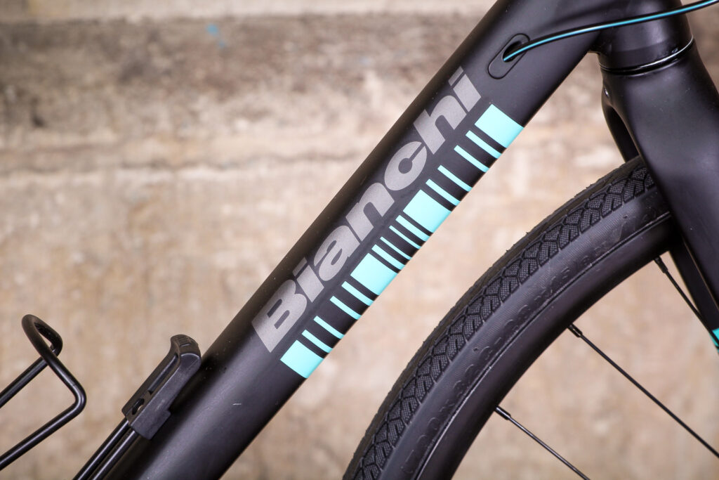 bianchi_via_nirone_7_all_road_-_down_tube.jpg