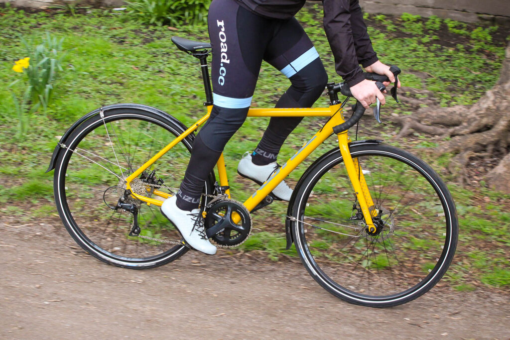 kona_rove_dl_-_riding_3.jpg