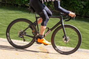 rose_x-lite_6_-_riding_1.jpg