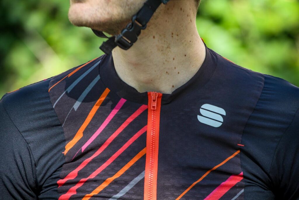 sportful_rd_celsius_jersey_-_collar.jpg