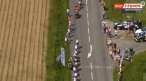 boucles_de_la_mayenne_motorbike_crash.jpg