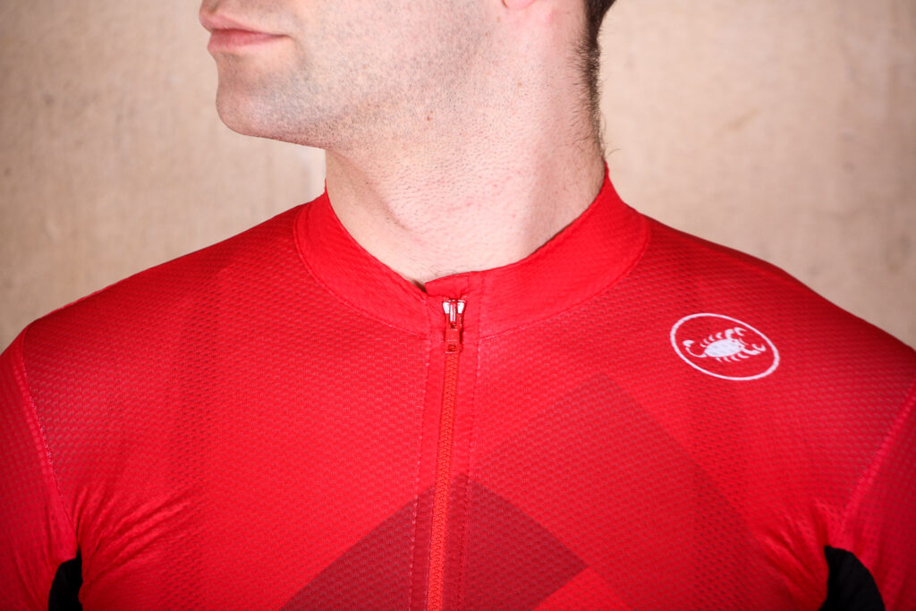 castelli_free_ar_4.1_jersey_fz_-_collar.jpg
