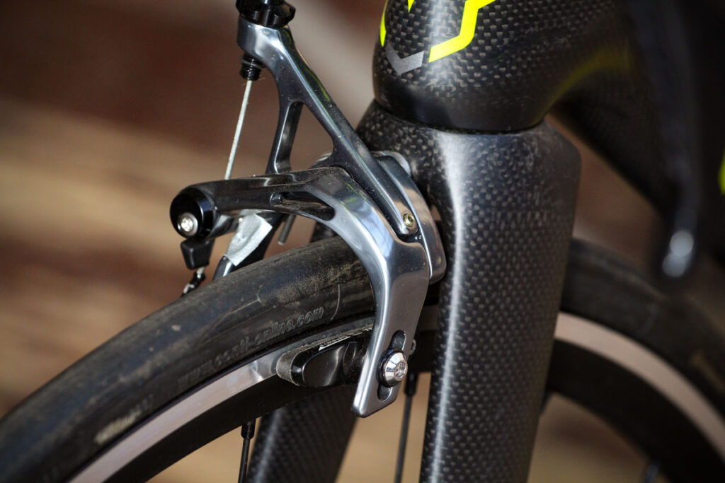 felt_ar4_-_front_brake.jpg