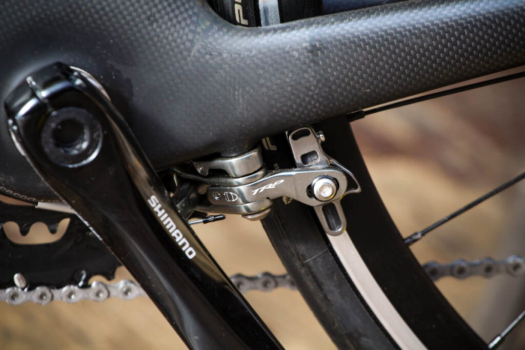 felt_ar4_-_rear_brake.jpg