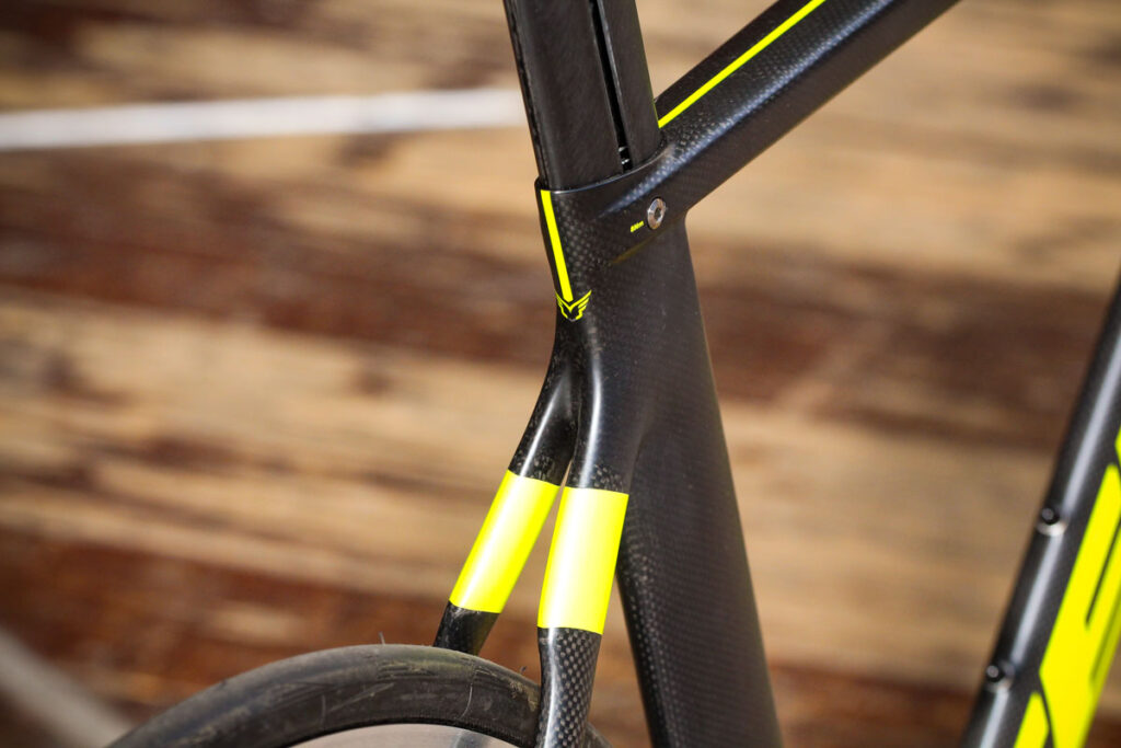 felt_ar4_-_seat_stays.jpg