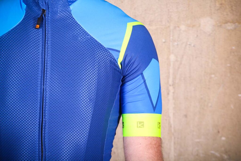 funkier_isparo_gents_elite_ss_jersey_-_sleeve.jpg