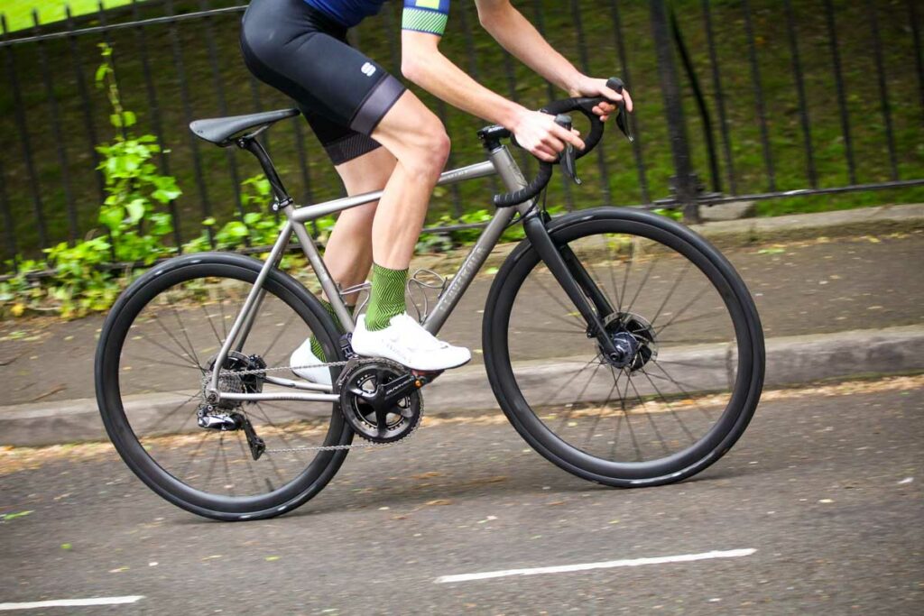 j_laverack_r_j_ack_disc_-_riding_3.jpg