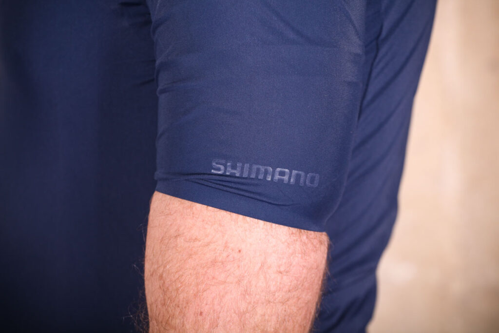 shimano_evolve_jersey_-_sleeve_cuff.jpg