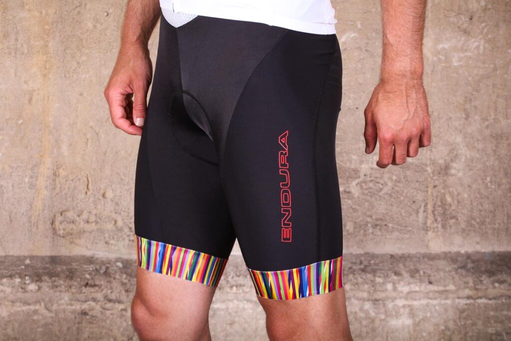 endura_pinstripe_bib_shorts_-_side.jpg