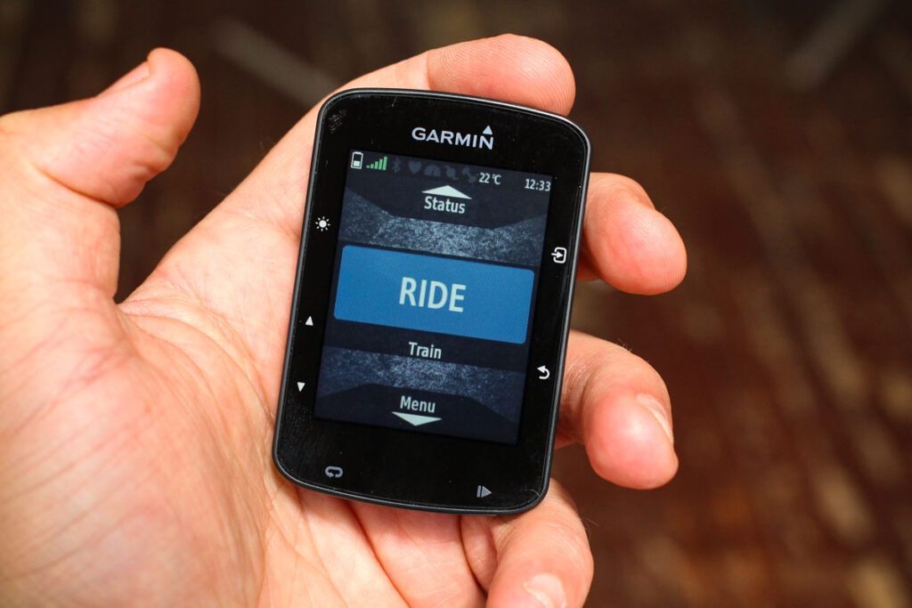 garmin_edge_520_plus_-_front.jpg
