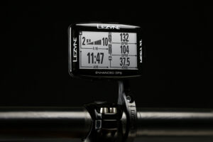lezyne-y12-megaxl-5660a_r1.jpg