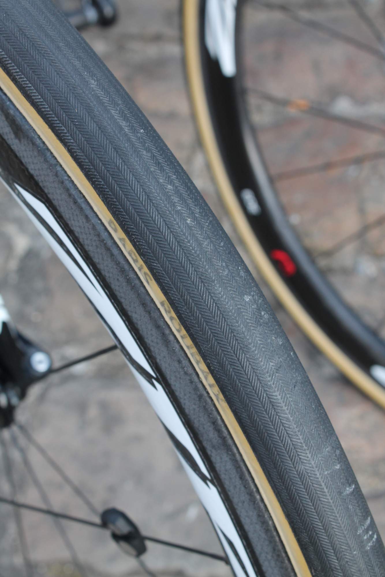 paris roubaix 2013 – fmb tyre tread