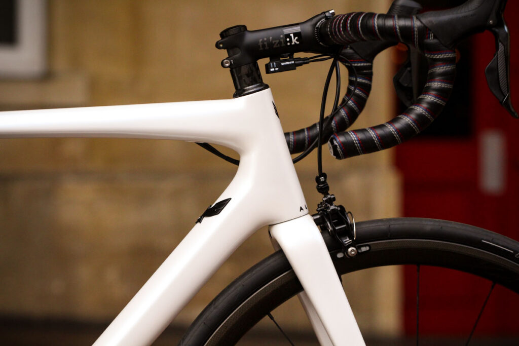 allied_alfa_-_head_tube.jpg