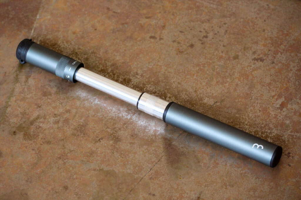 bbb_samurai_telescopic_mini_pump_-_extended.jpg