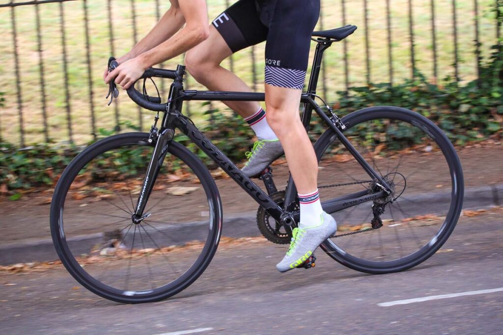 colnago_c64_-_riding_2.jpg