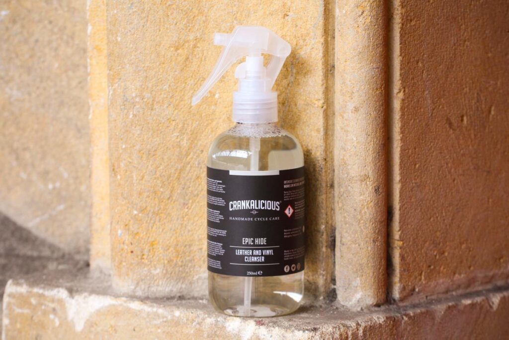crankalicious_epic_hide_leather_cleanser.jpg