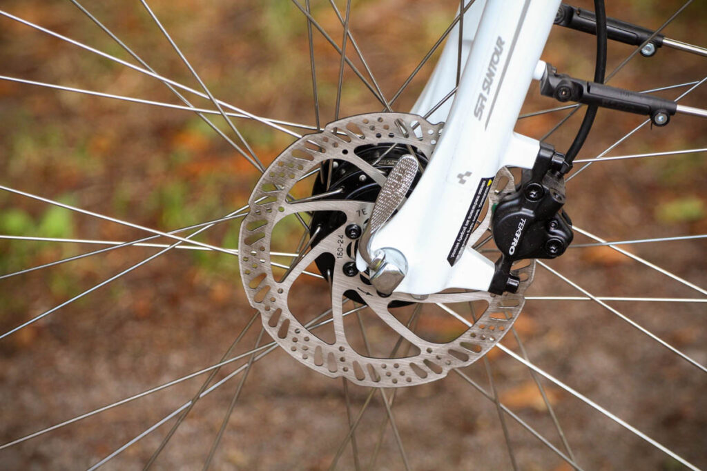 cube_touring_pro_-_front_disc_brake.jpg