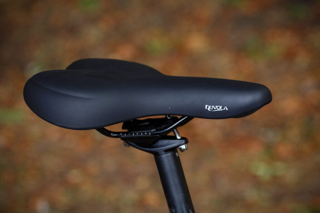 cube_touring_pro_-_saddle.jpg