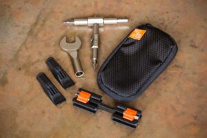 fix_it_sticks_commuter_kit.jpg