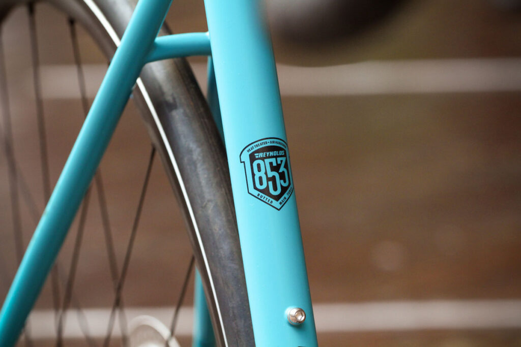 genesis_volare_disc_853_frameset_-_seat_tube_detail_1.jpg