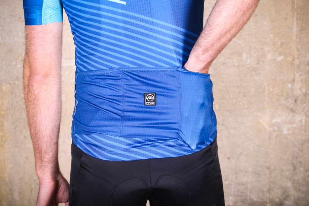 monton_urban_meteor_jersey_-_pocket.jpg
