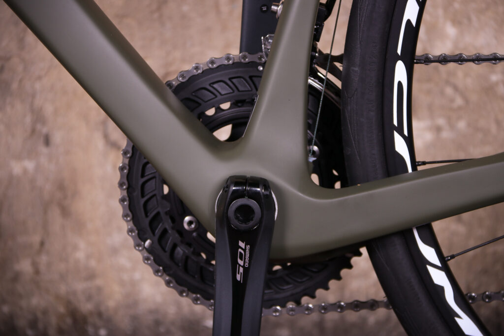 Orro Terra C – bottom bracket.jpg