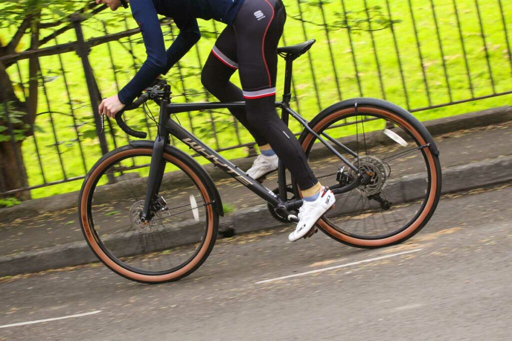 whyte_glencoe_-_riding_2.jpg