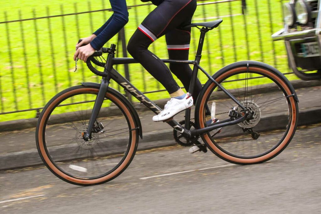whyte_glencoe_-_riding_4.jpg