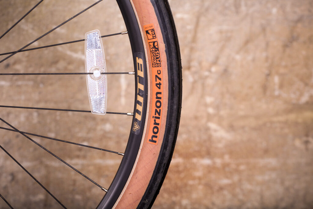 whyte_glencoe_-_tyre_and_rim.jpg