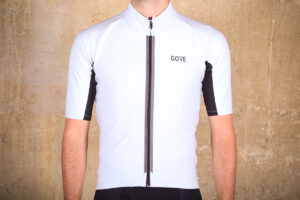 gore_c7_windstopper_jersey.jpg