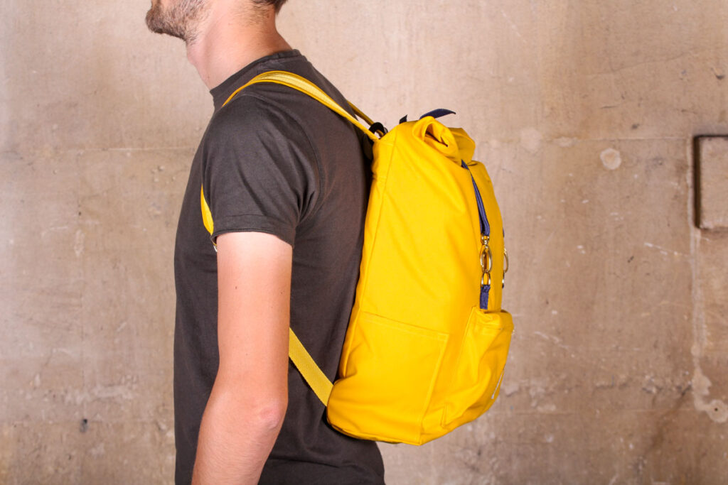 samvaer_city_camino_backpack_-_side.jpg