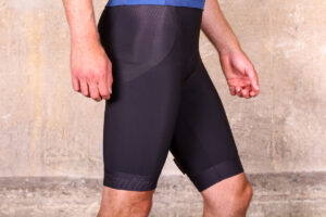 santini_365_mago_2.0_bibshorts_-_side.jpg