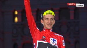Simon Yates on Vuelta 2018 final podium.JPG