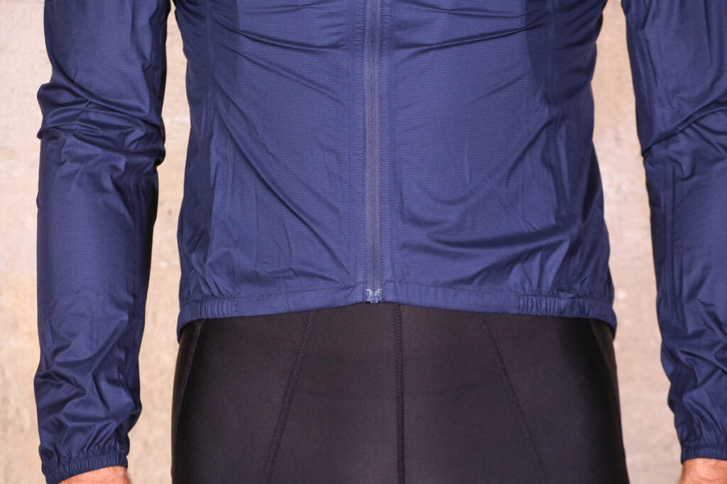 dhb_aeron_lab_ultralight_waterproof_jacket_-_hem.jpg