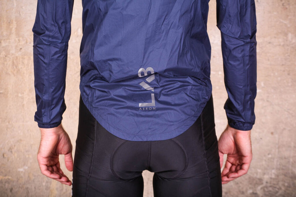 dhb_aeron_lab_ultralight_waterproof_jacket_-_tail.jpg
