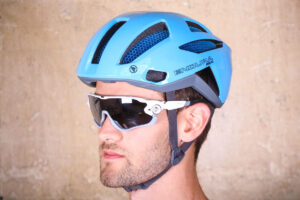 endura_pro_sl_helmet.jpg